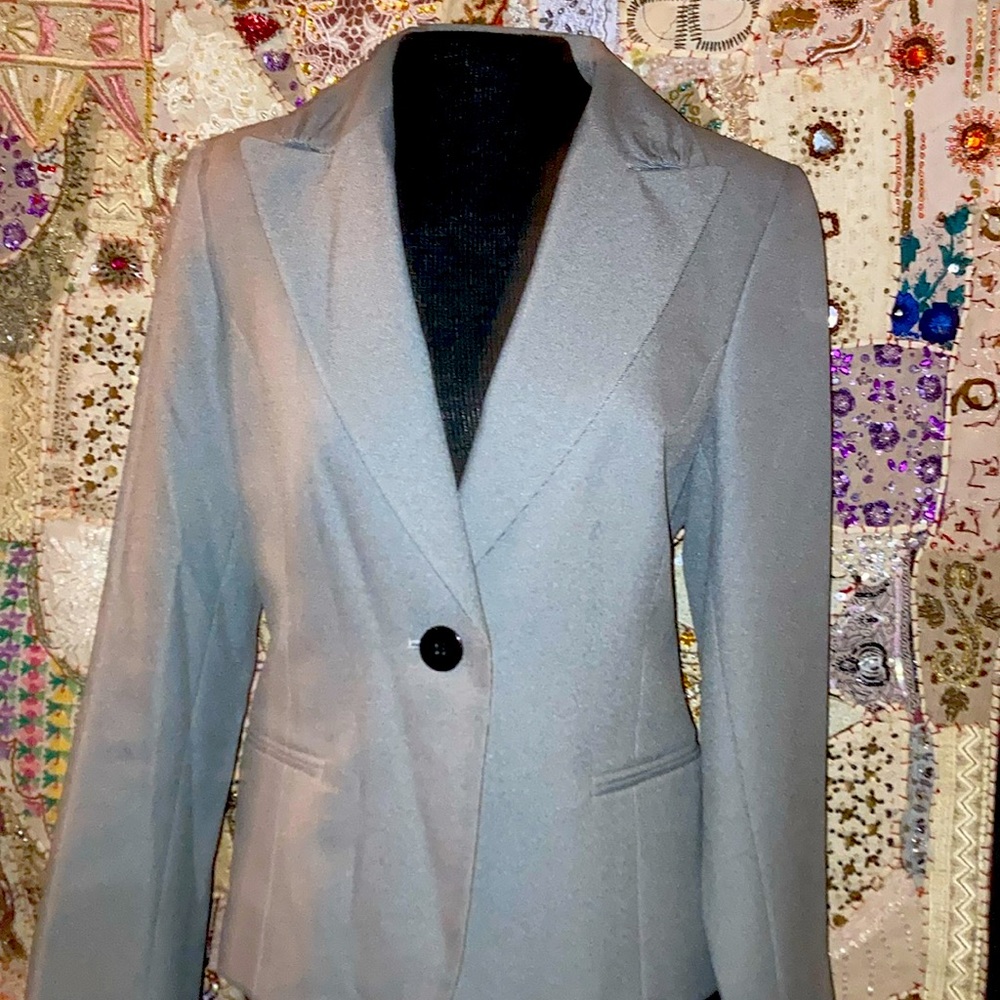 100% Polyester Shell And Lining W/Classic Black B… - image 1